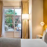 Le Walt By Inwood Hotel